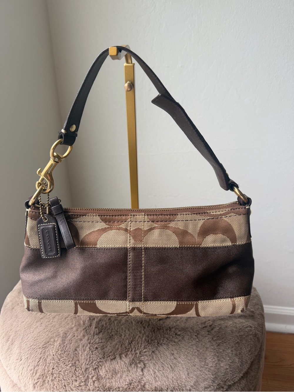 2007 Brown Coach Signature Stripe Demi 🤎✨